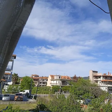 Ikia Apartment *